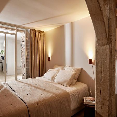 Appartamento Stylish 2Br & 2Ba With Private Terrace Parigi Esterno foto