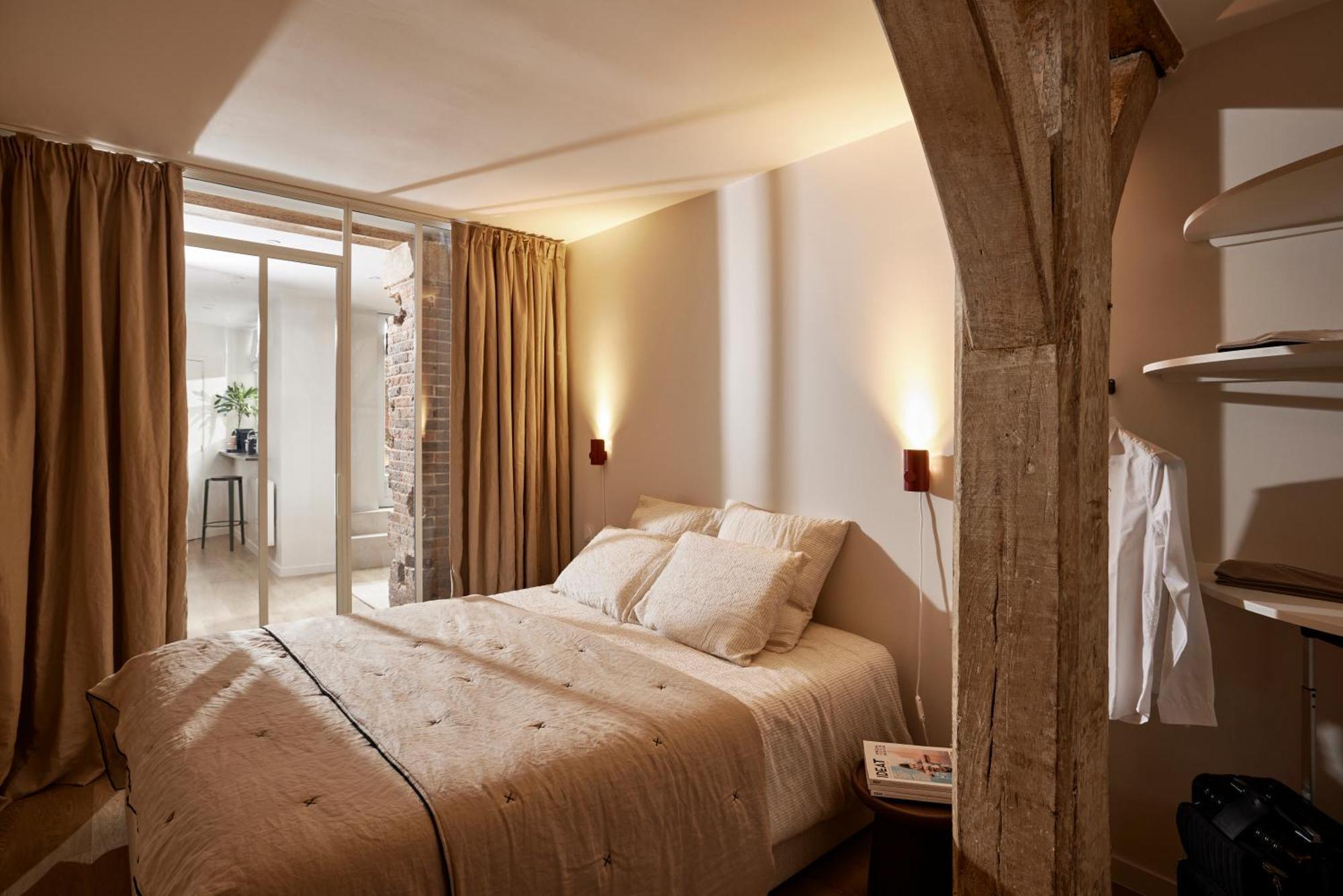 Appartamento Stylish 2Br & 2Ba With Private Terrace Parigi Esterno foto