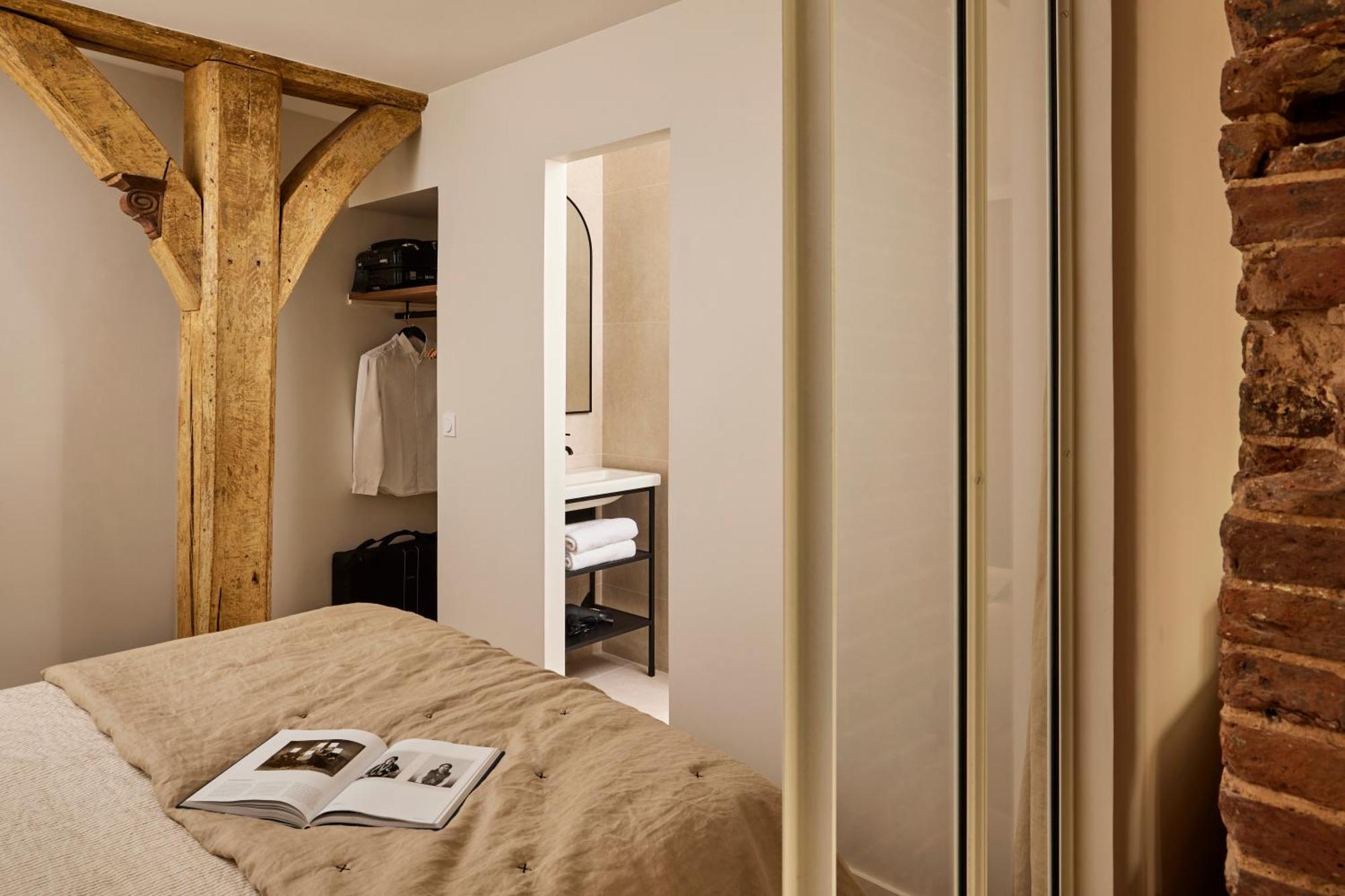 Appartamento Stylish 2Br & 2Ba With Private Terrace Parigi Esterno foto